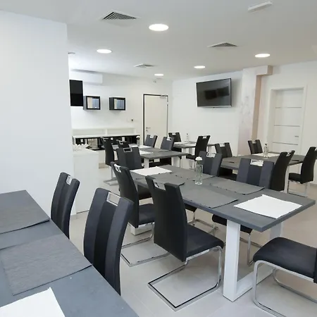 Nani Guest house Podstrana