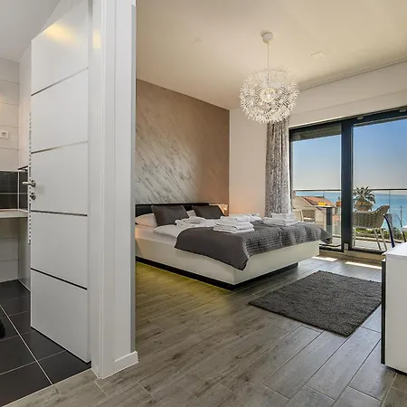 Nani Pensionat Podstrana