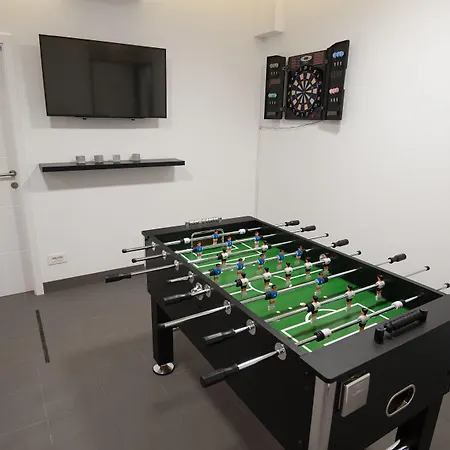 Nani 5* بودْسْتغانا