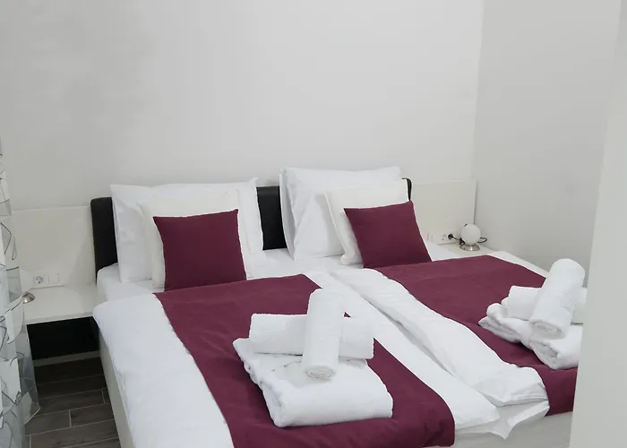 Konukevi Nani Podstrana